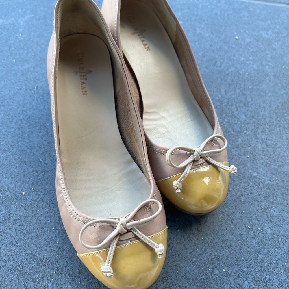 2 Pairs of Cole Haan Nike-Air shoes in size 6 B - Picture 12 of 16